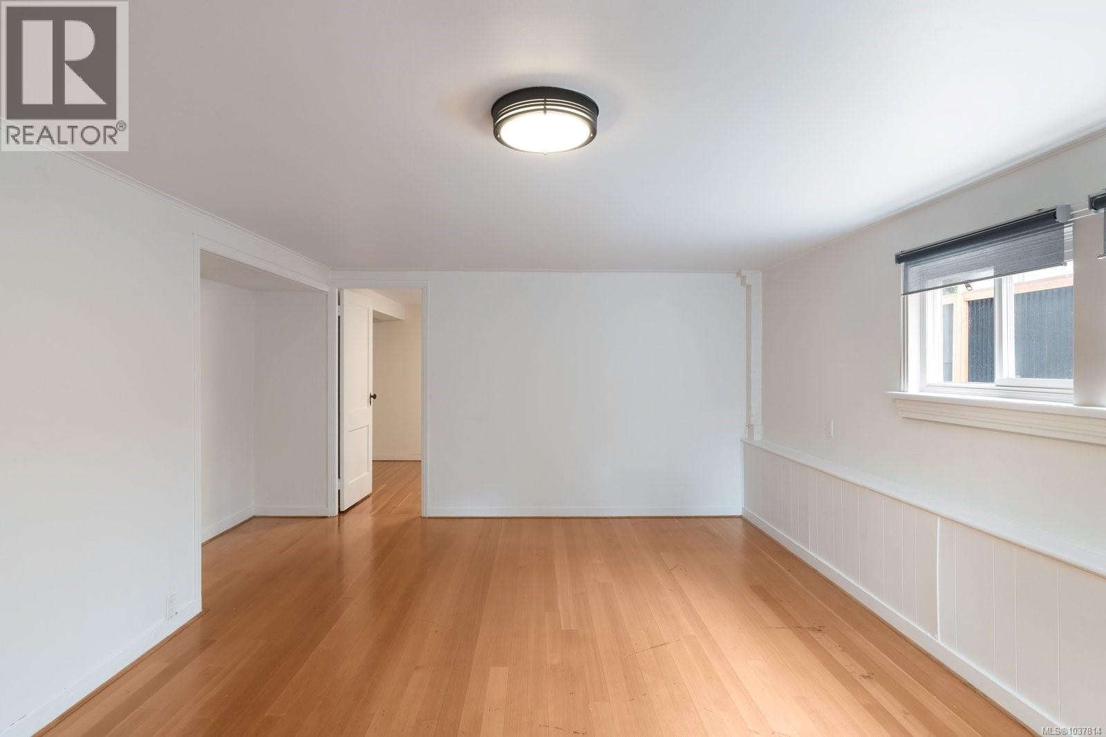 1066 Finlayson St - 34