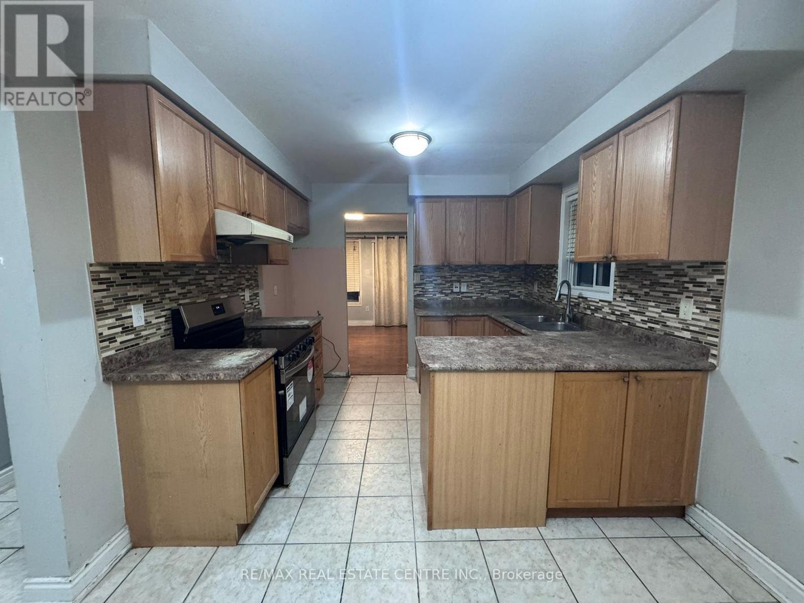 23 LONESTAR CRESCENT - 2