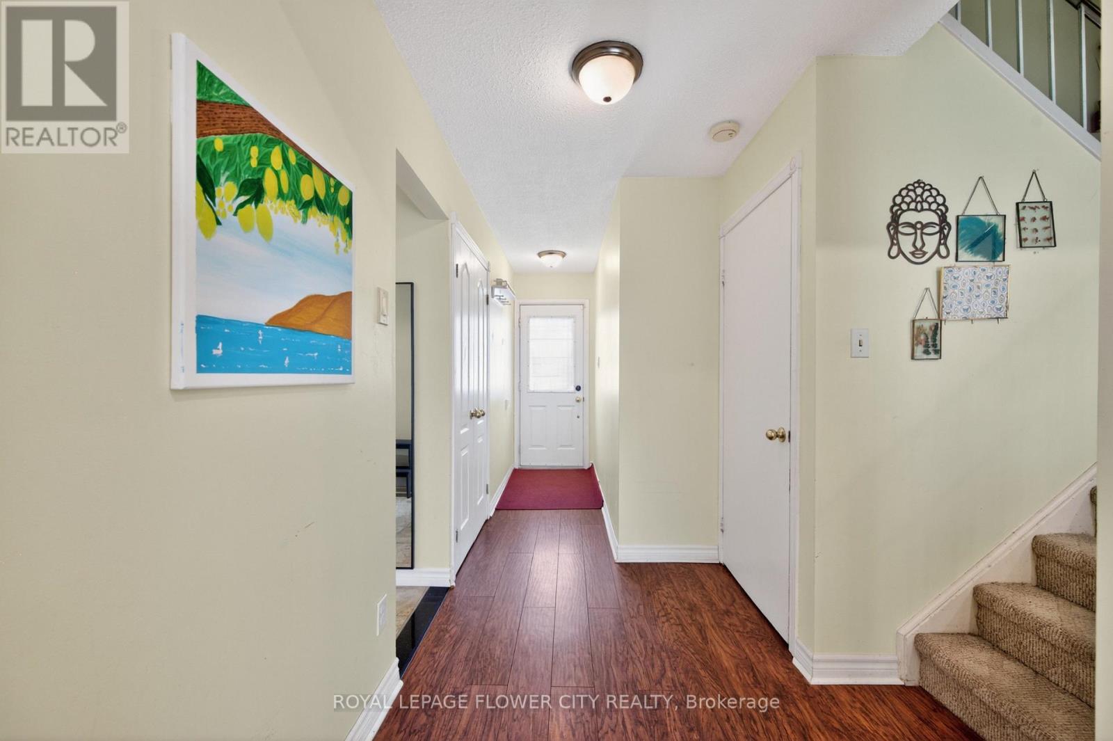 16 GLENEADEN COURT - 4