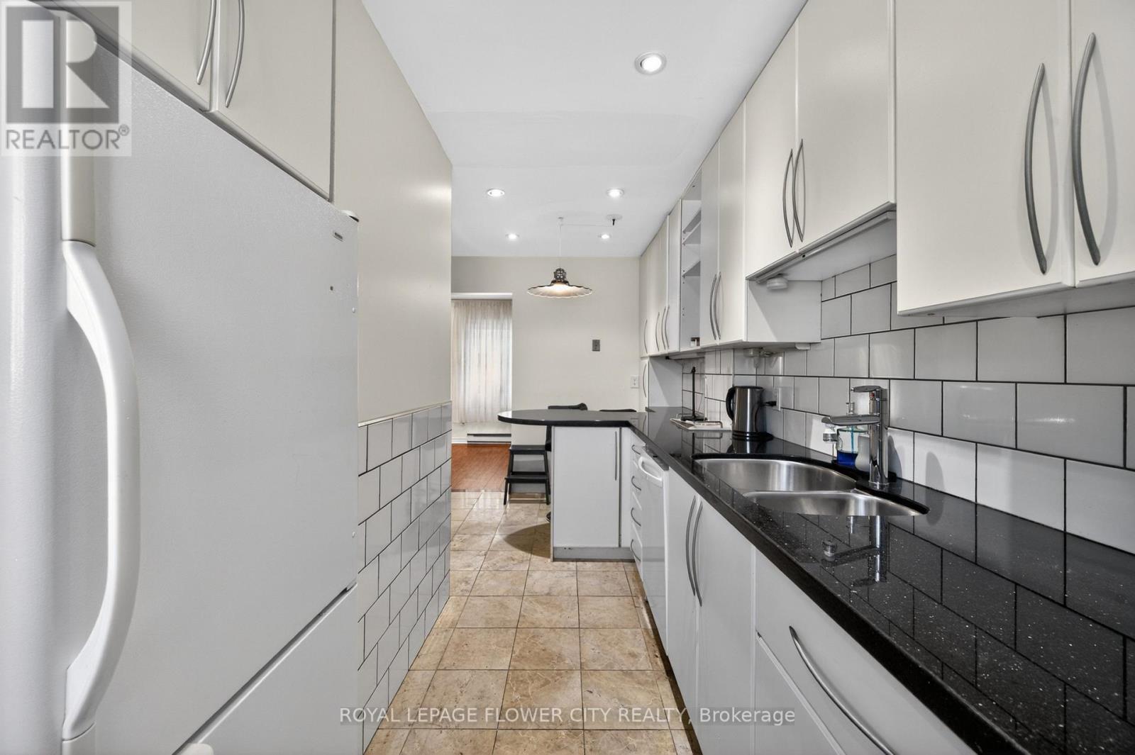 16 GLENEADEN COURT - 16