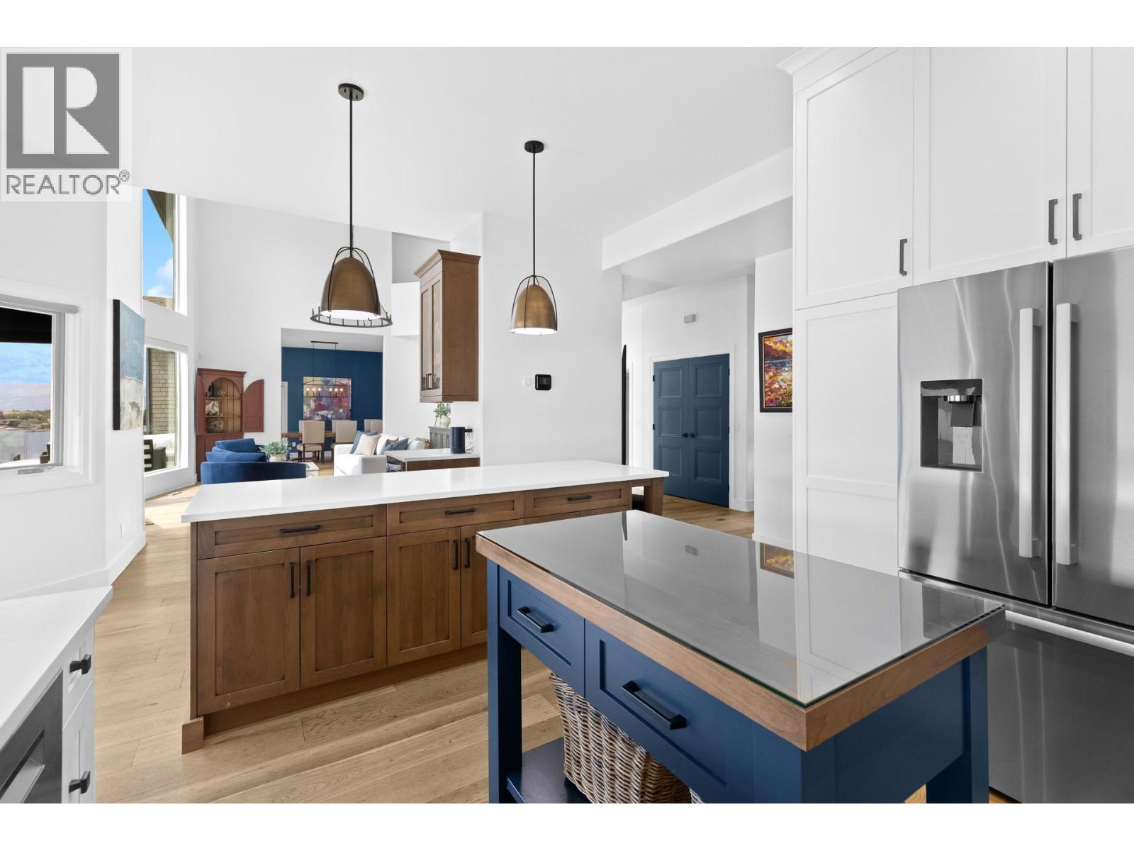  1069 Sunnyside Road, West Kelowna