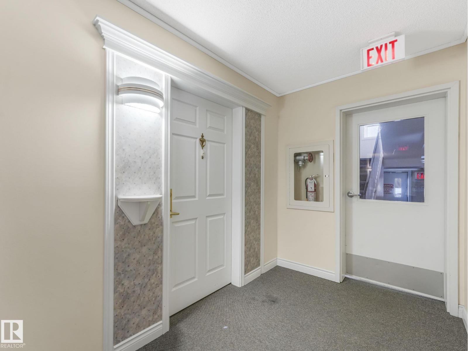 #111 9535 176 ST NW - 4