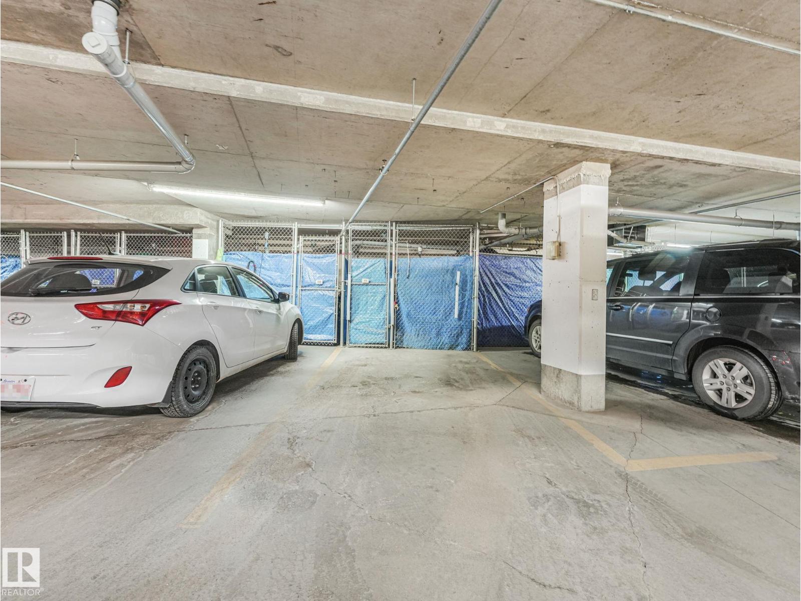#111 9535 176 ST NW - 23