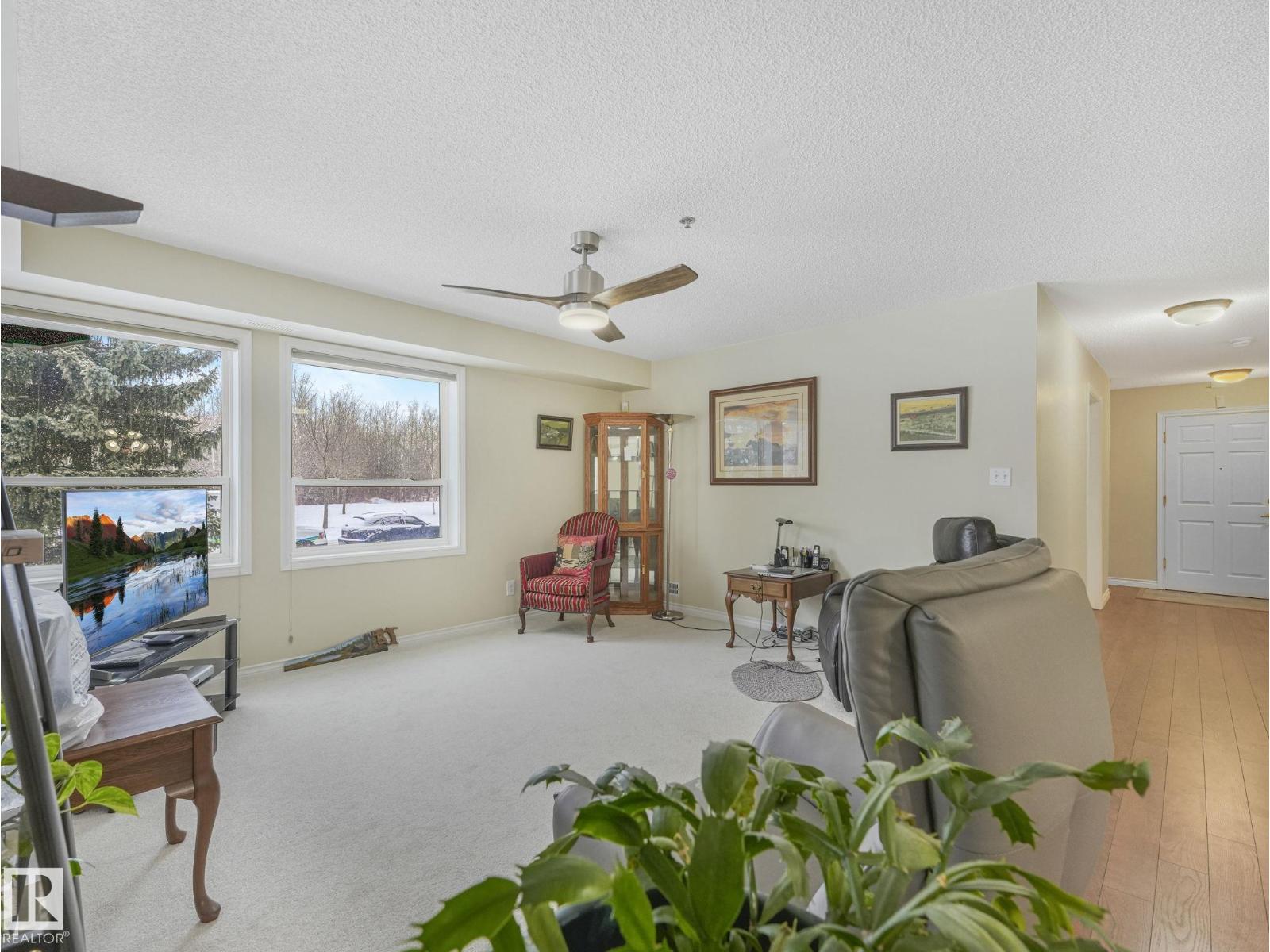 #111 9535 176 ST NW - 11
