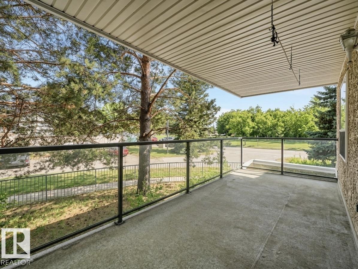 #111 9535 176 ST NW - 24