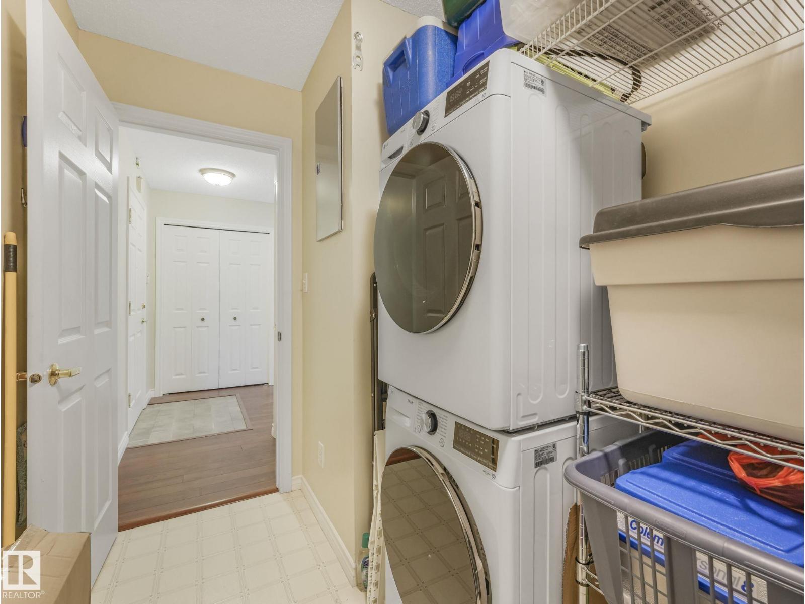 #111 9535 176 ST NW - 22