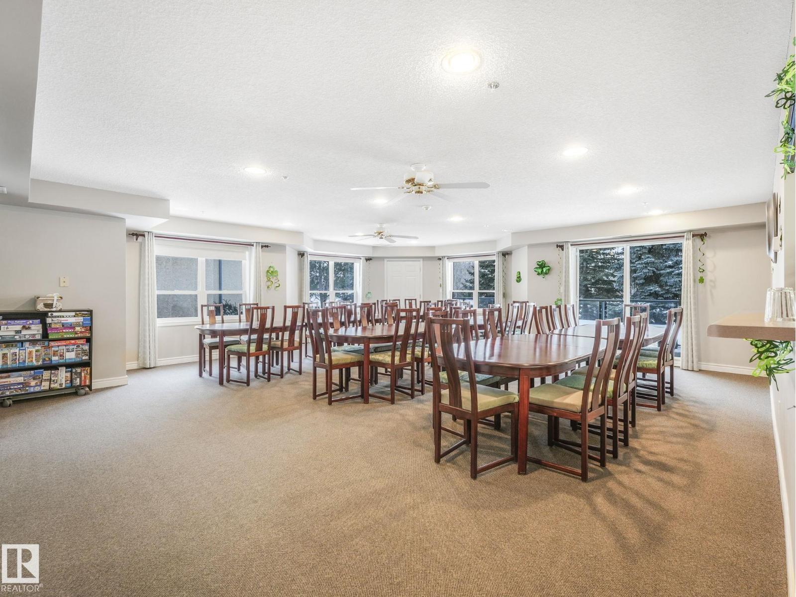 #111 9535 176 ST NW - 33