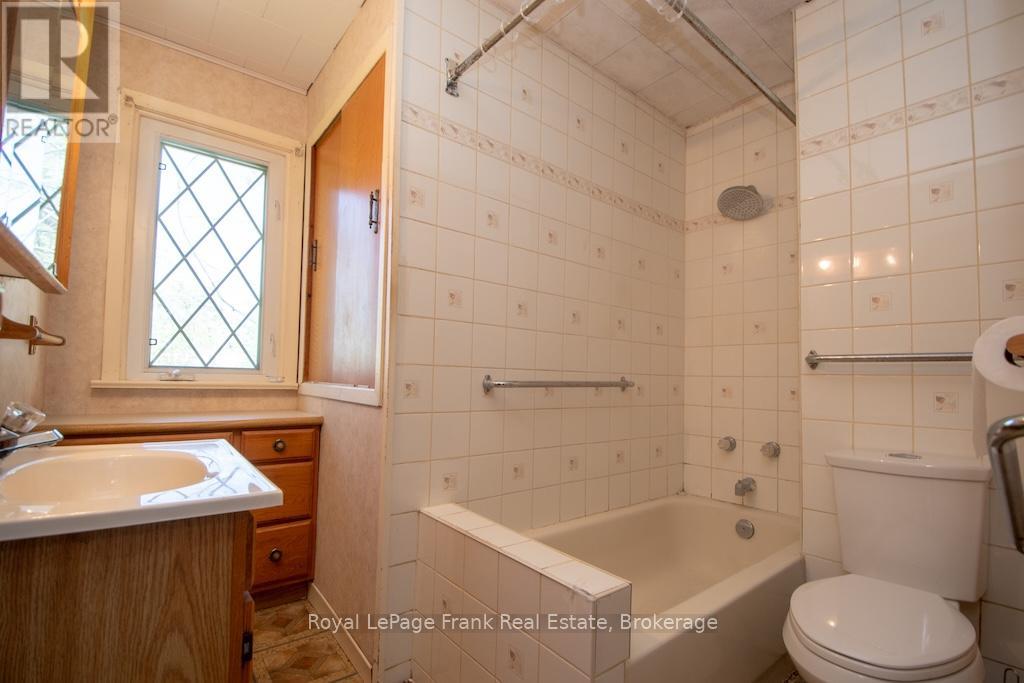 3320 BUCKHORN ROAD - 22