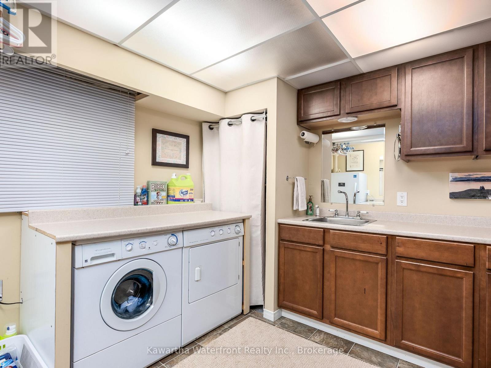48 MAPLE AVENUE - 29