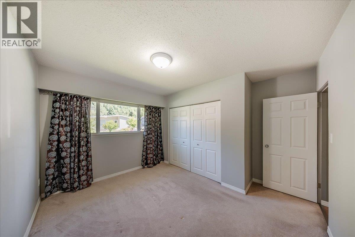 3542 Marigold Drive - 14