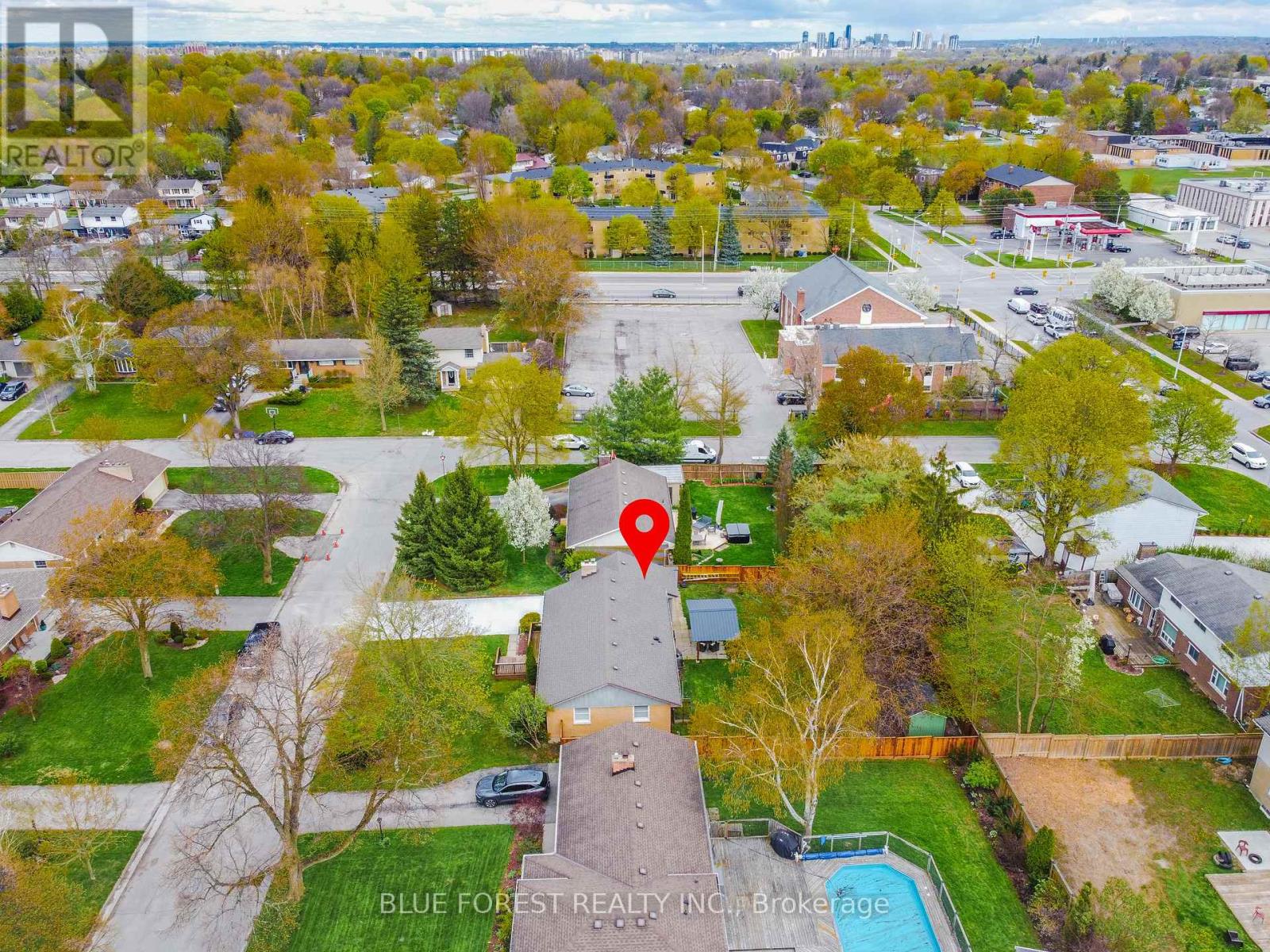 42 REGENCY ROAD - 35