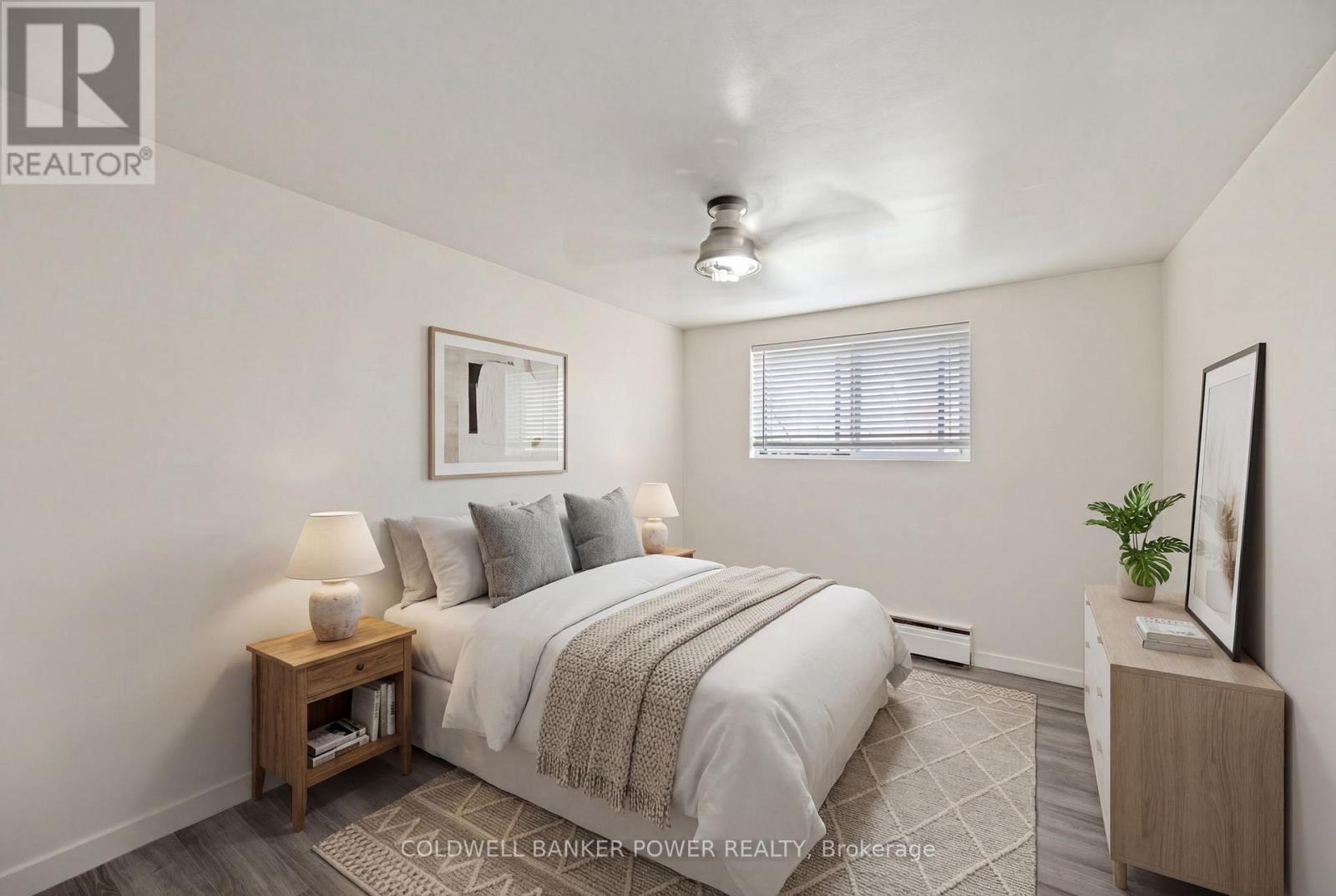 #110 1830 DUMONT STREET - 10