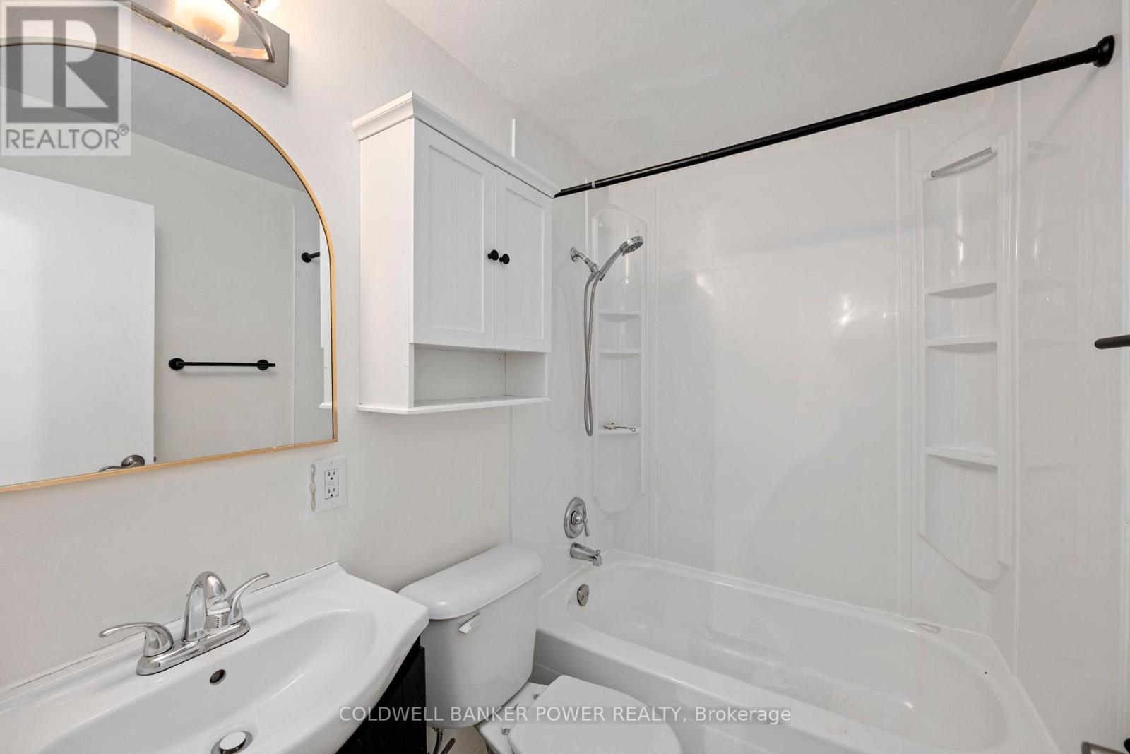 #110 1830 DUMONT STREET - 15