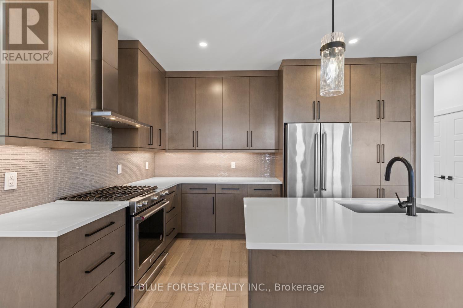 37 EVYLEAN COURT - 11