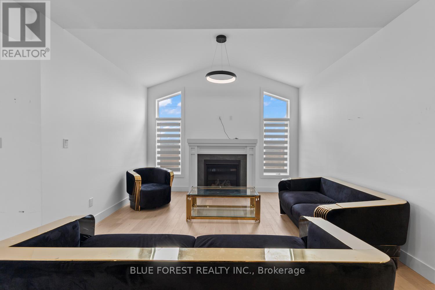 37 EVYLEAN COURT - 14