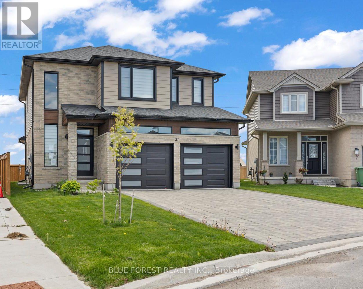 37 EVYLEAN COURT - 2