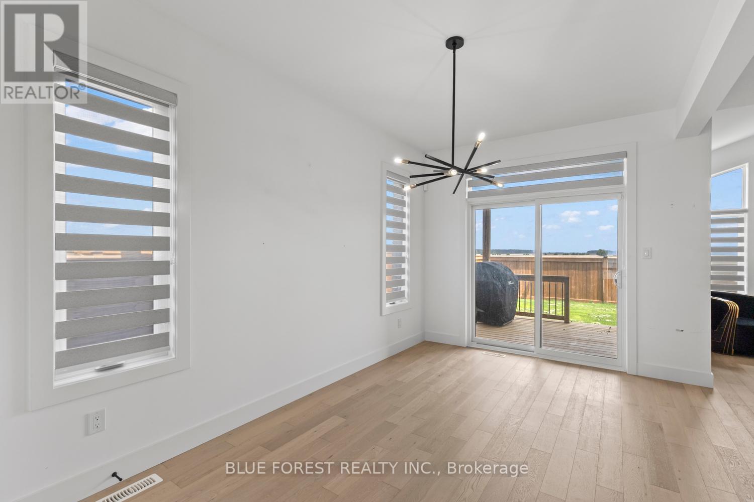 37 EVYLEAN COURT - 7