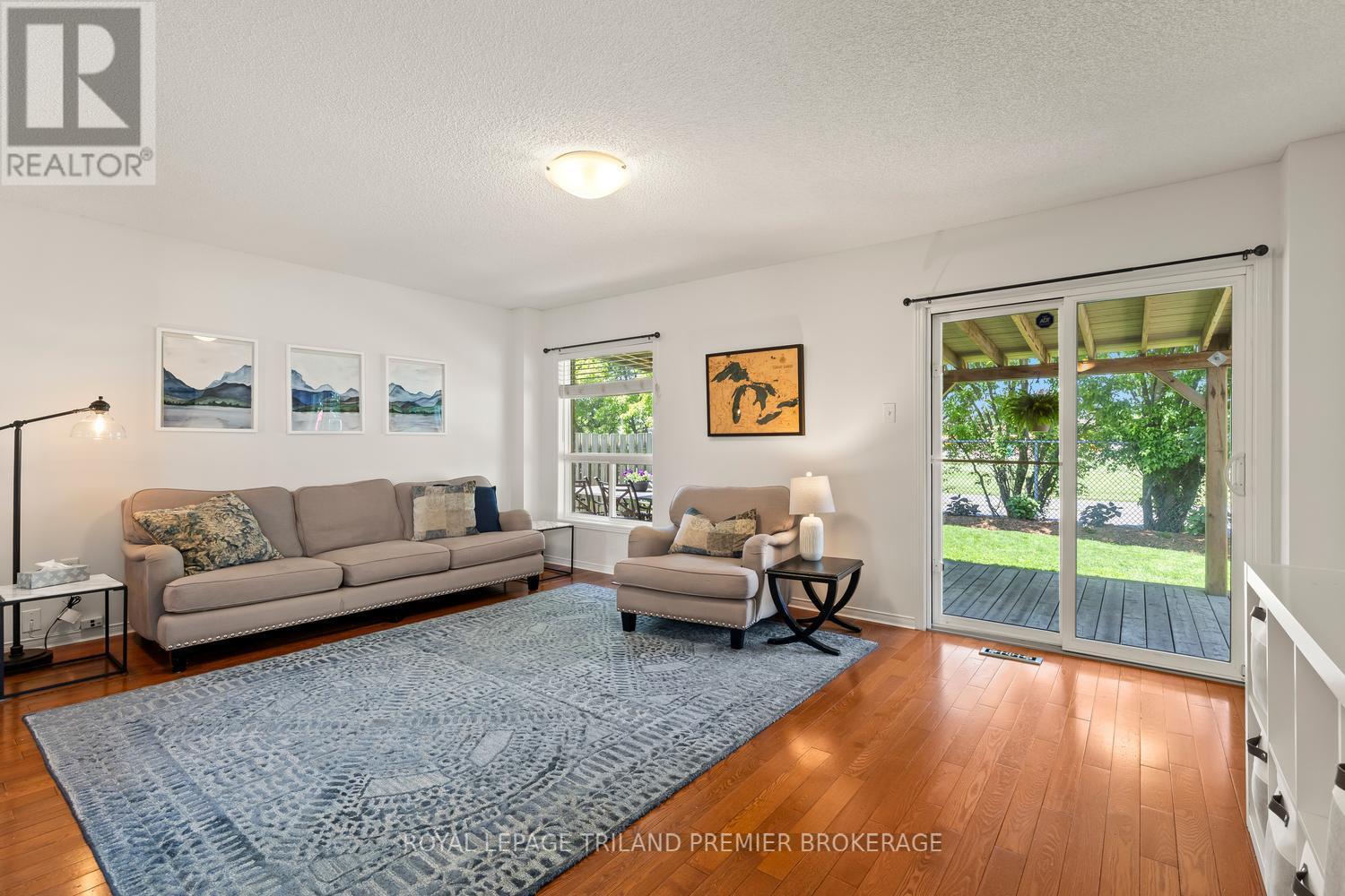 872 MARIGOLD STREET - 12