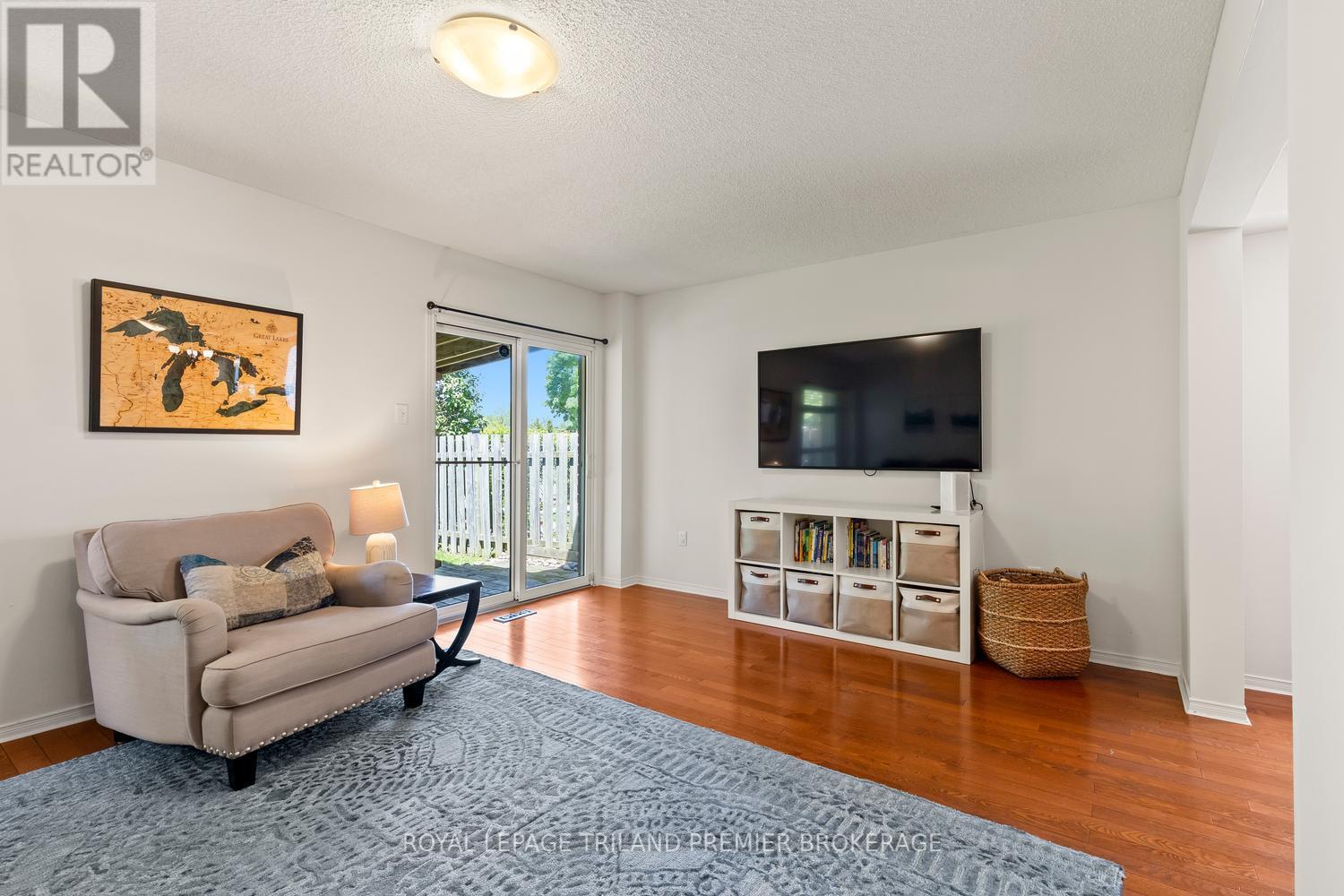 872 MARIGOLD STREET - 14