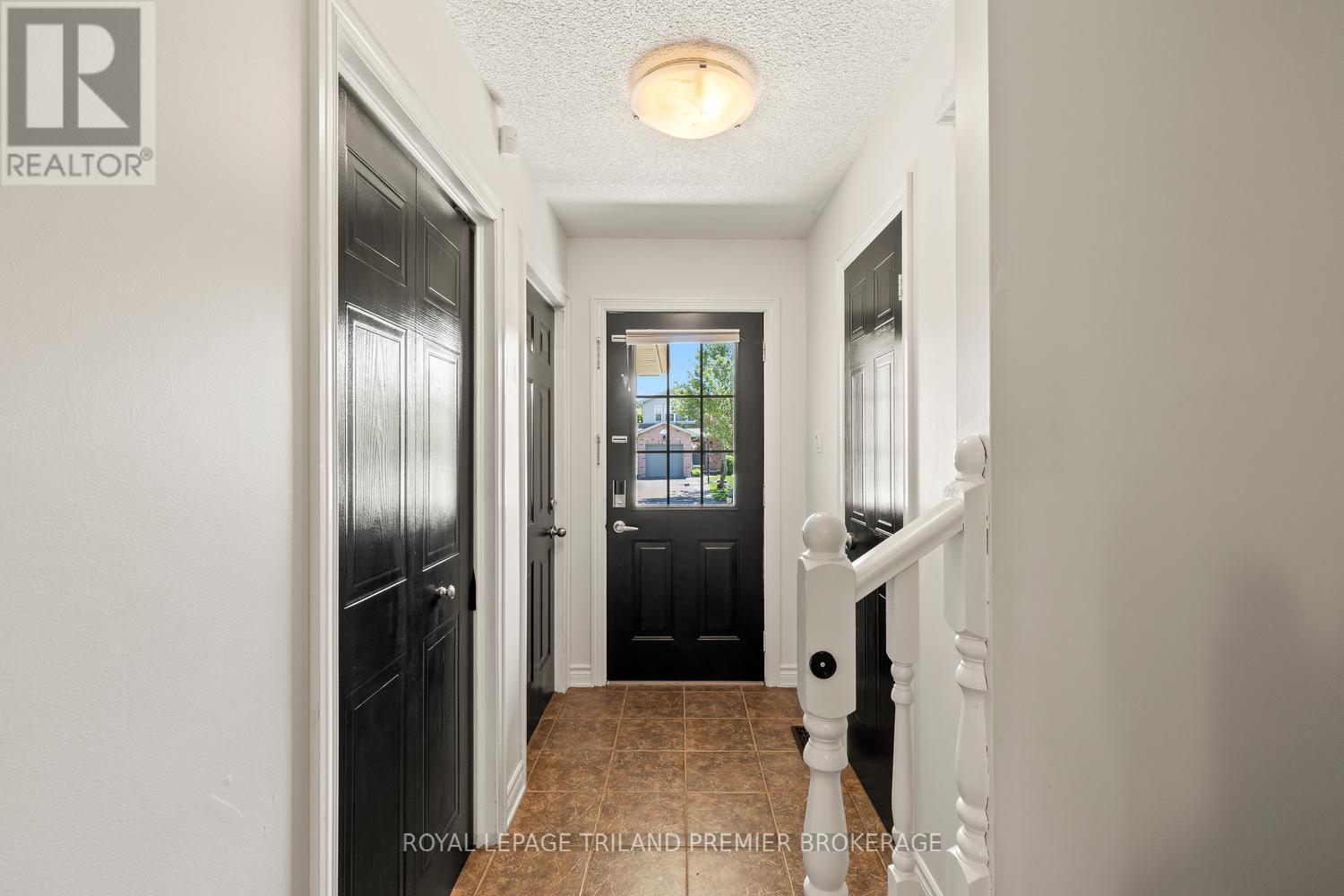 872 MARIGOLD STREET - Image 3