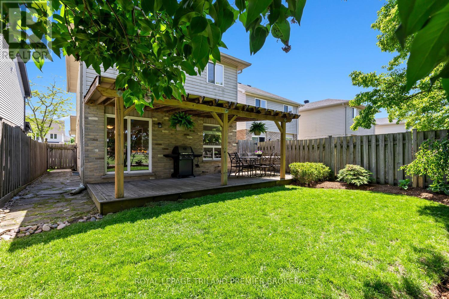 872 MARIGOLD STREET - 35