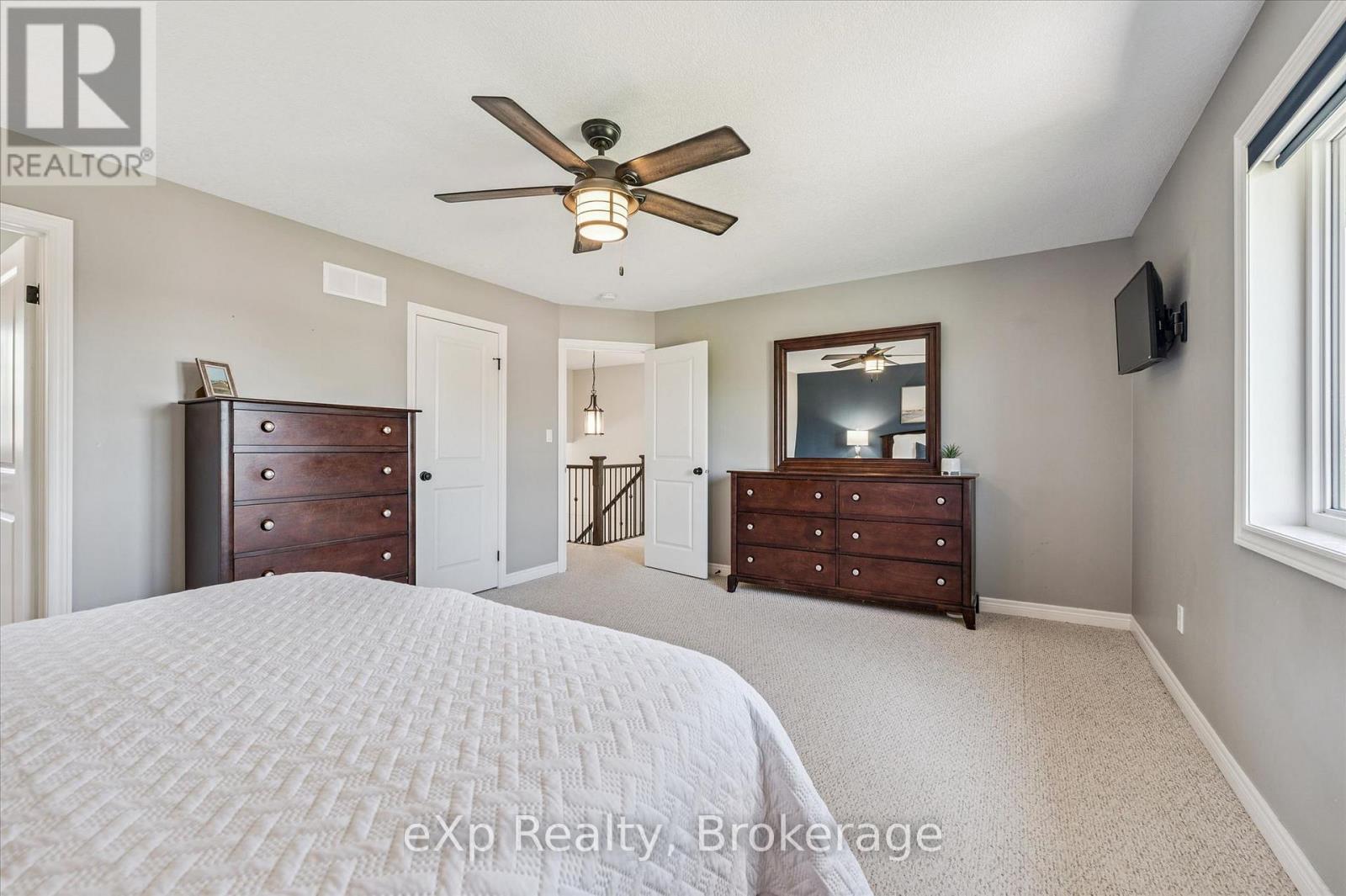 52 MARR DRIVE - 31
