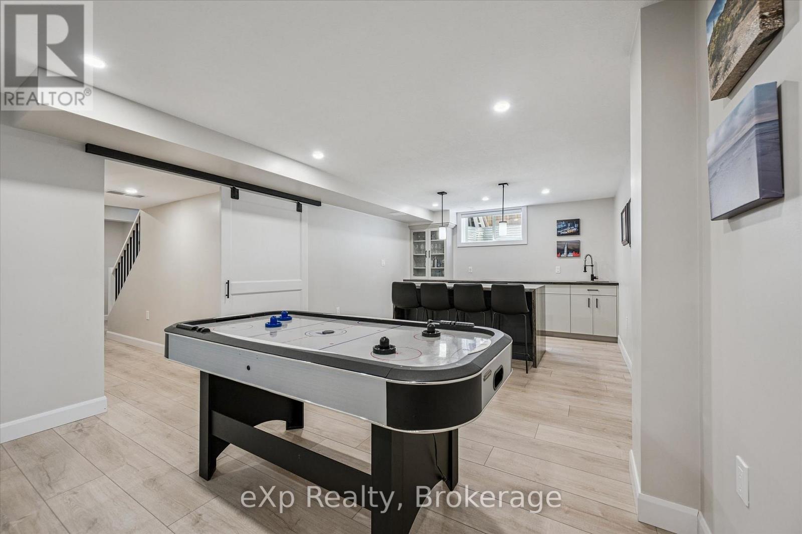 52 MARR DRIVE - 36