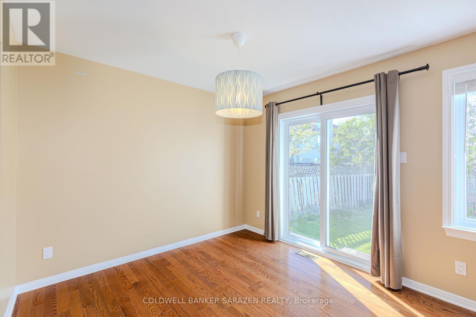 94 MARKLAND CRESCENT - 19