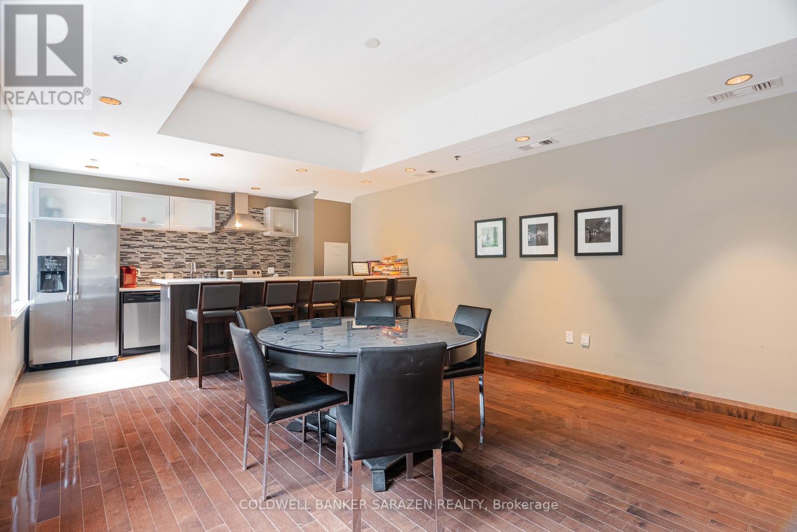 #1001 238 BESSERER STREET - 16