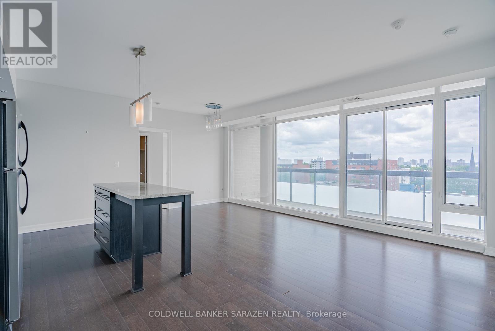 #1001 238 BESSERER STREET - 21