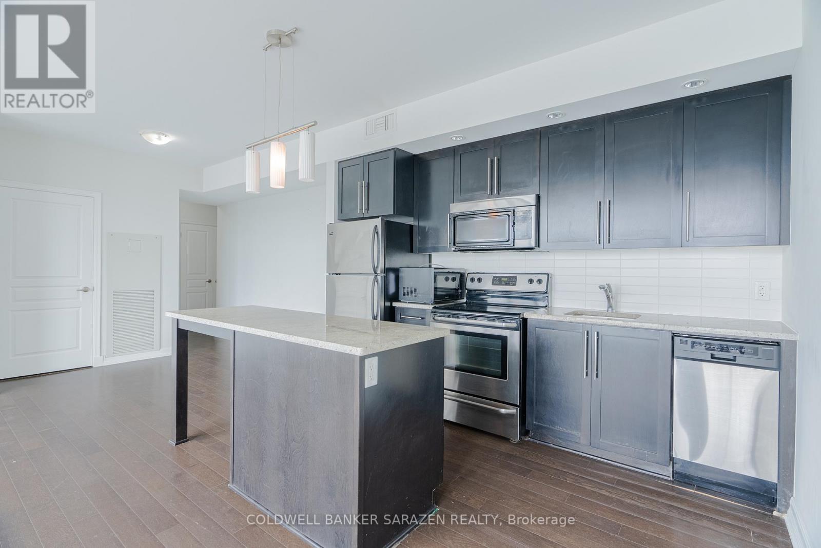 #1001 238 BESSERER STREET - 26