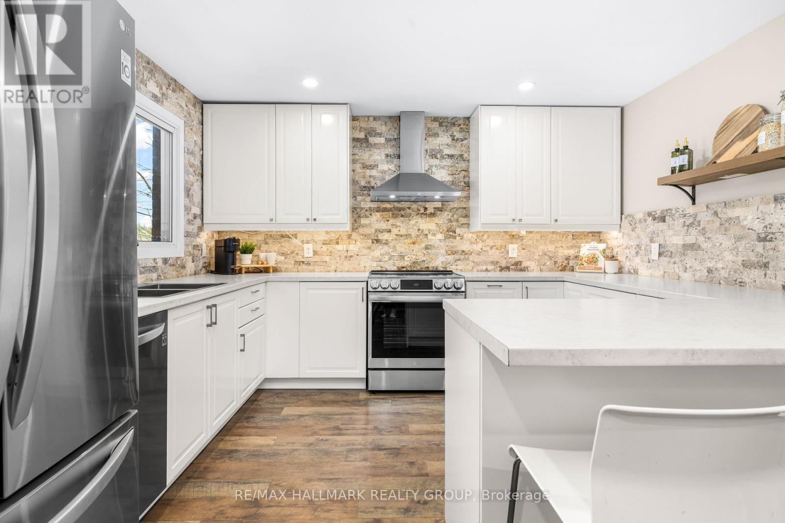 2041 KINGSLEY ROAD - 16