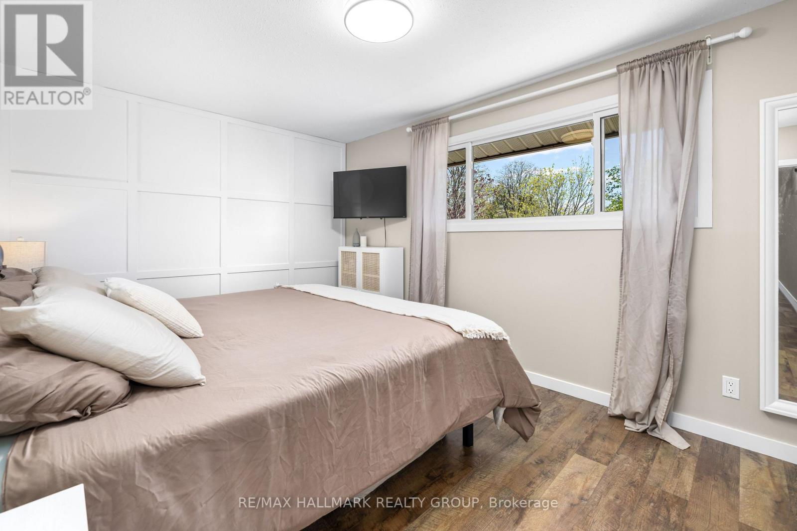 2041 KINGSLEY ROAD - 22