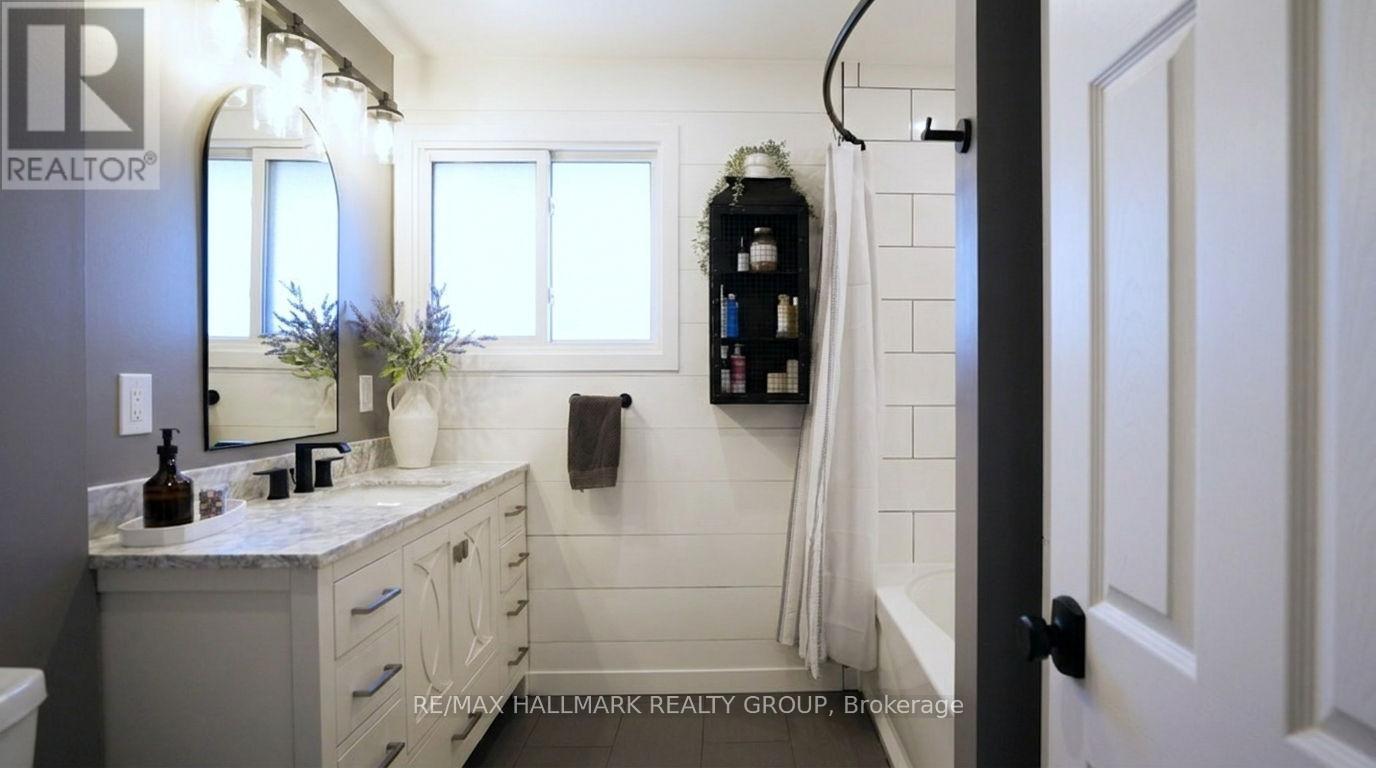 2041 KINGSLEY ROAD - 27