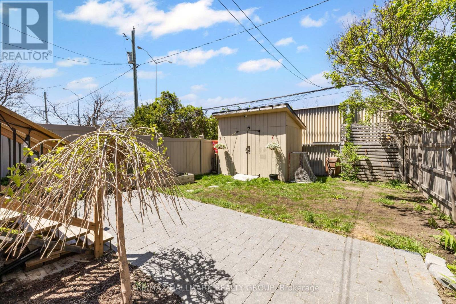 2041 KINGSLEY ROAD - 33