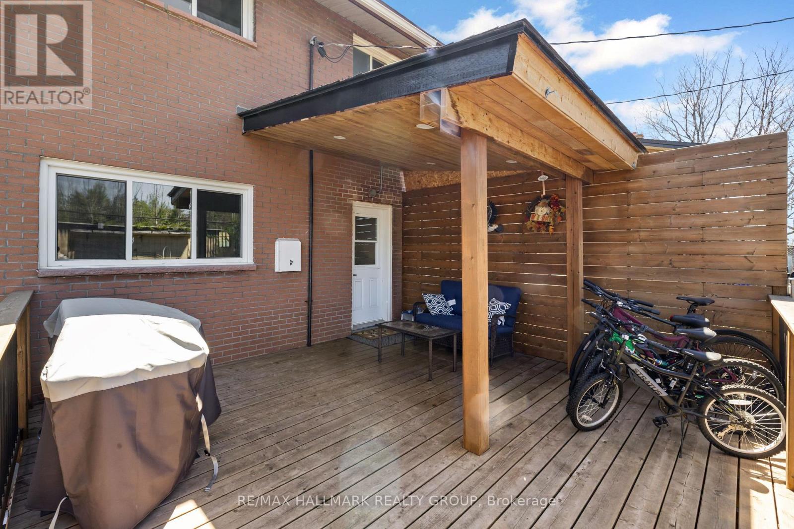 2041 KINGSLEY ROAD - 35