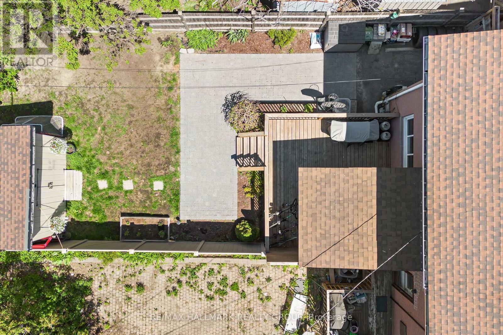 2041 KINGSLEY ROAD - 37