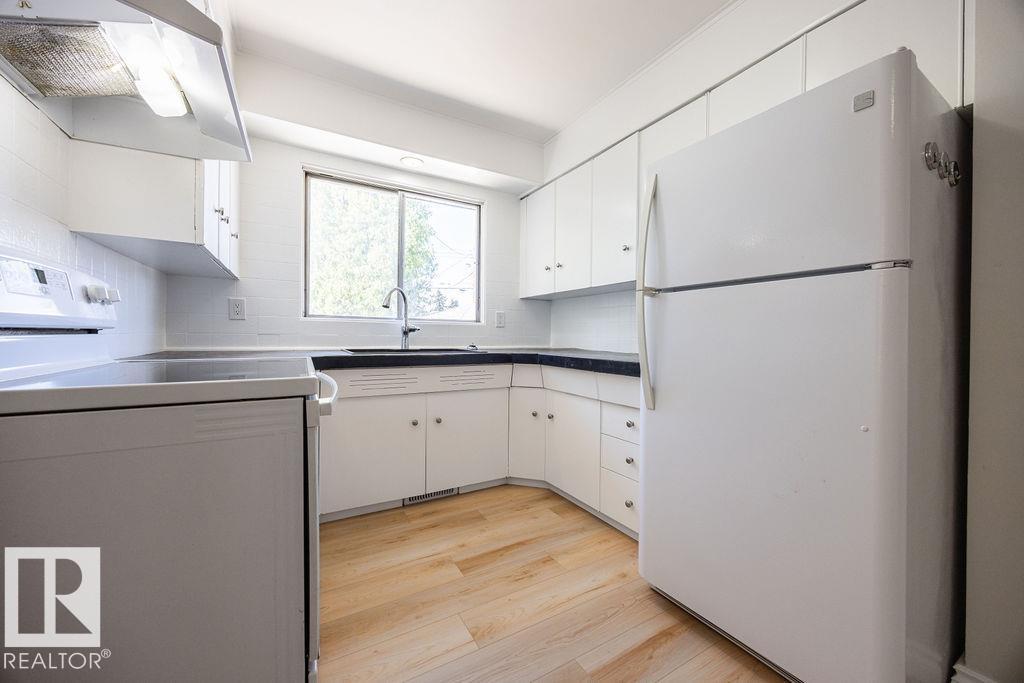 8714 164 ST NW - 13