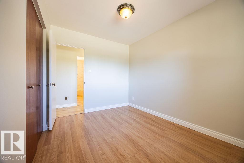 8714 164 ST NW - 16