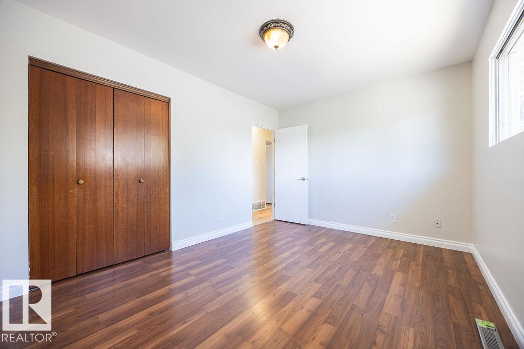 8714 164 ST NW - 19