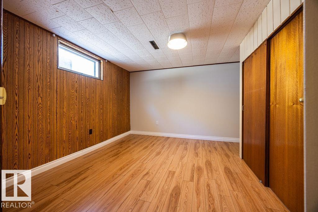 8714 164 ST NW - 30