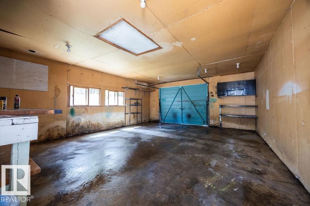 8714 164 ST NW - 38