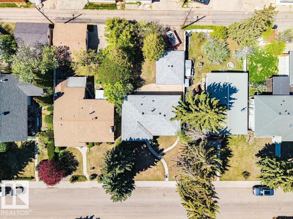 8714 164 ST NW - 42