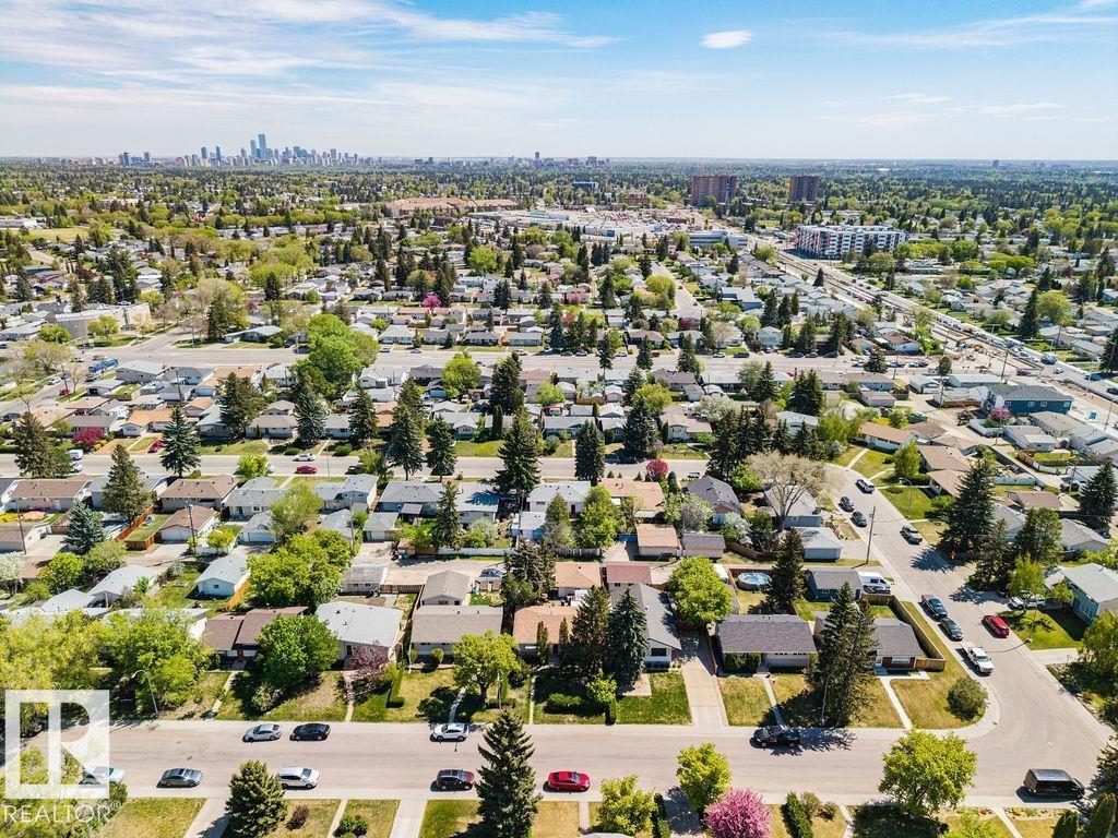 8714 164 ST NW - 48