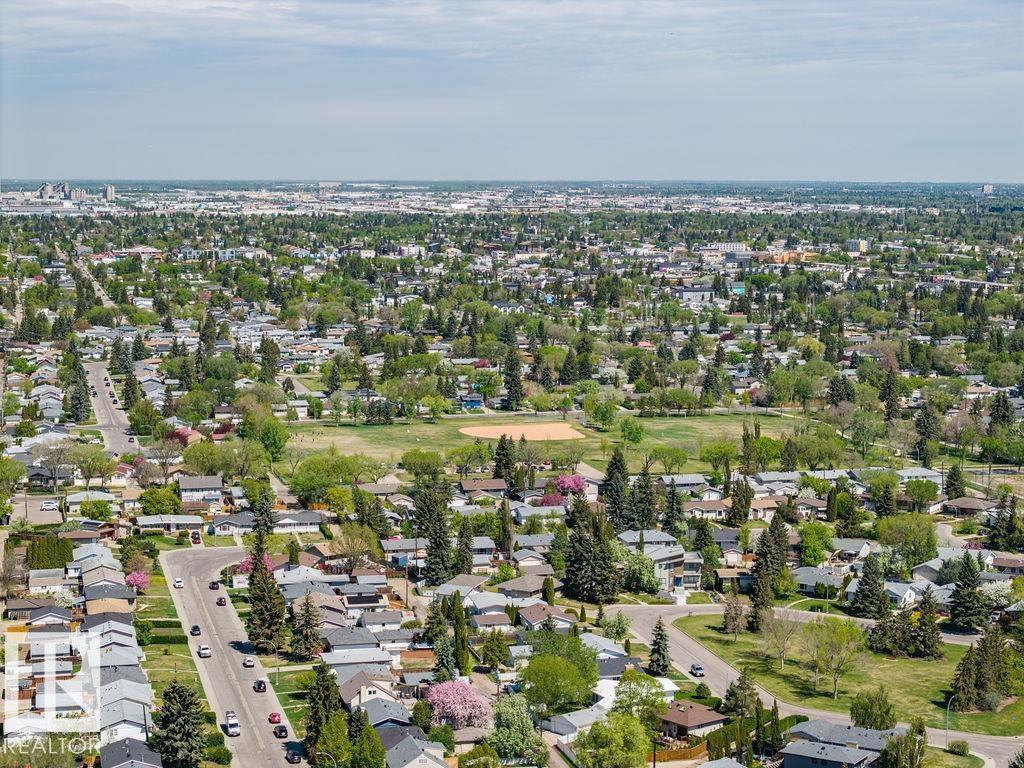 8714 164 ST NW - 57