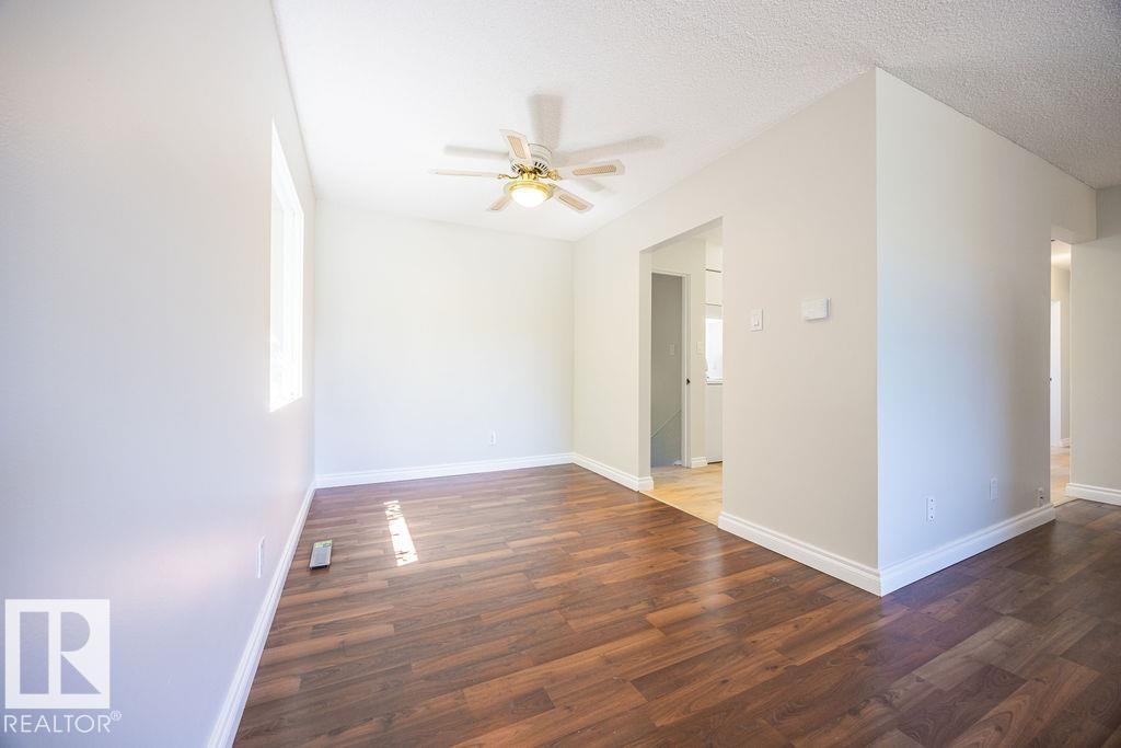 8714 164 ST NW - 7