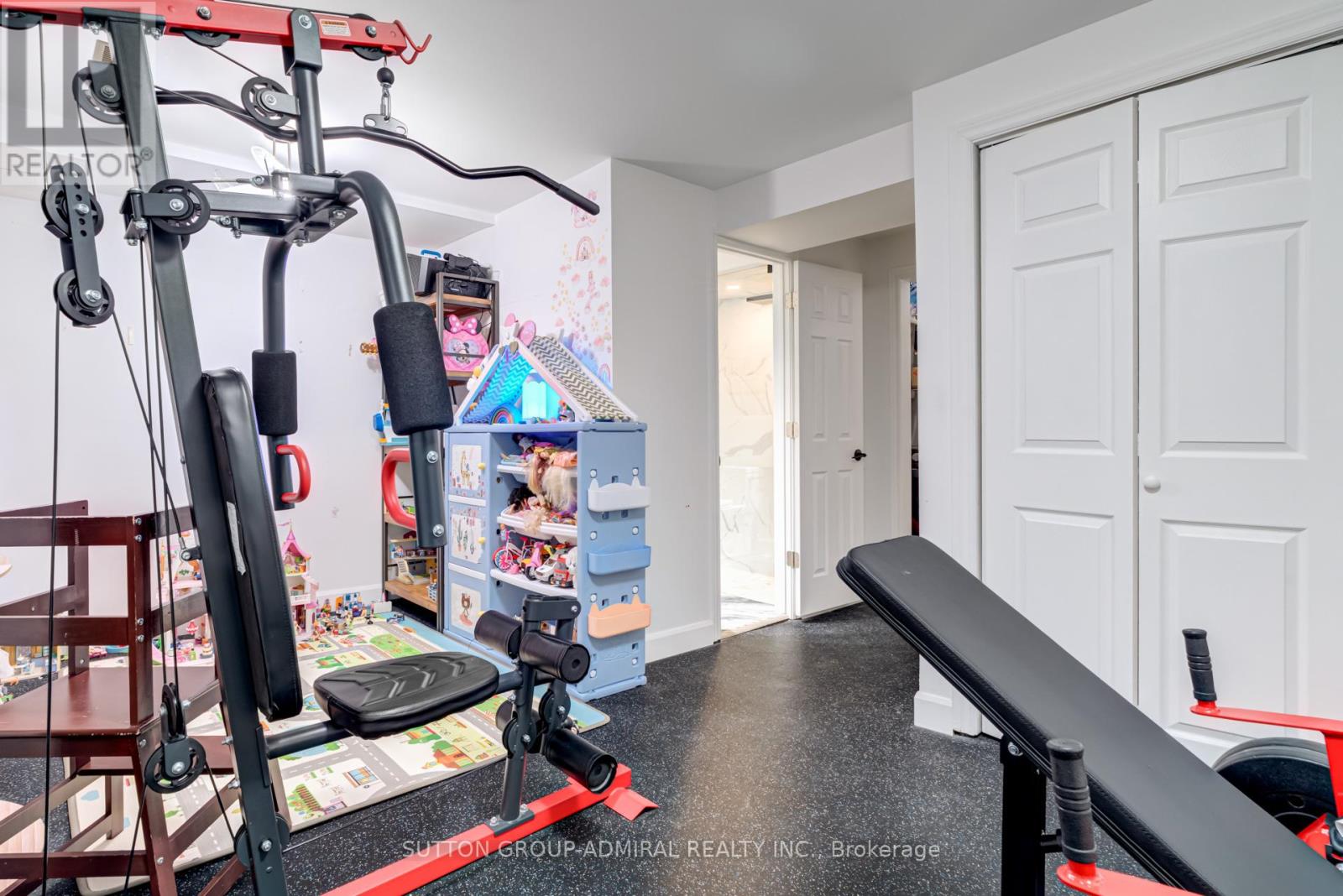 #84 81 BROOKMILL BOULEVARD - 23