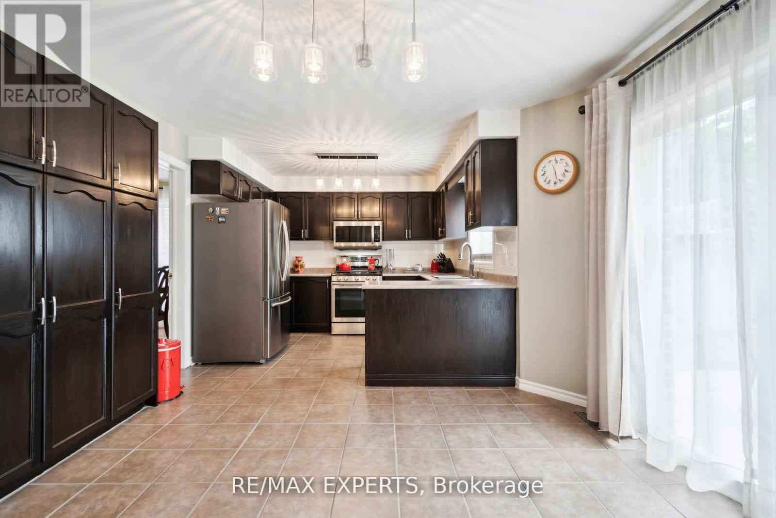 5 KELSEY CRESCENT - 14