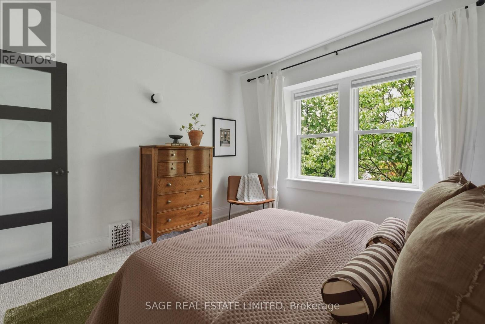 195 MUNRO STREET - 15