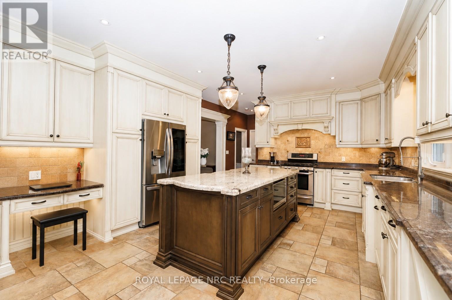 8479 FORESTVIEW BOULEVARD - 17
